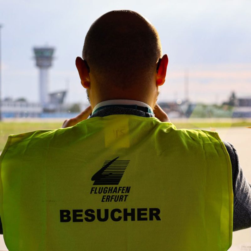 Alles im Blick – wie hier am Flughafen Erfurt, braucht es auch im Stadtrat einen kühlen Kopf und guten Überblick.